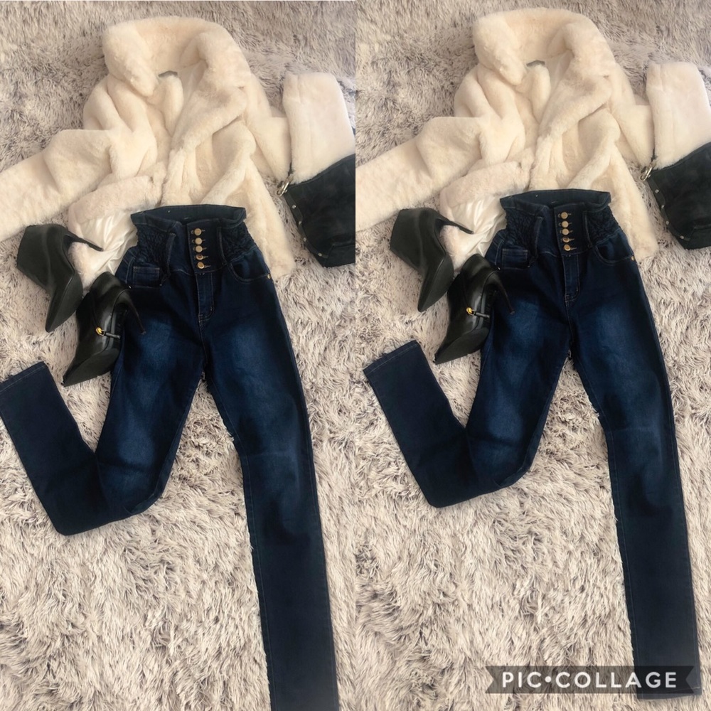 Colombian style dark wash jeans